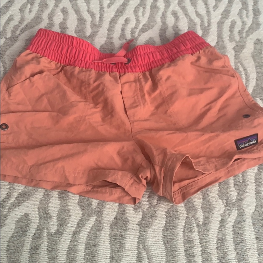 pategonia shorts